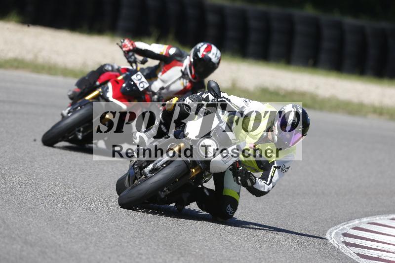 Archiv-2025/48 25.08.2025 Cornu Master School ADR/gruen-vert/0-1